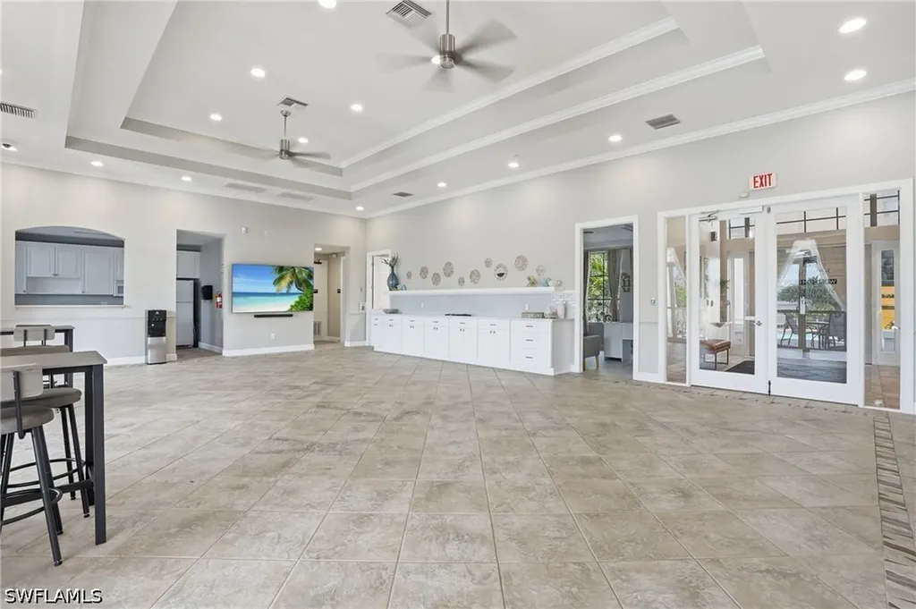 15208 Summit Place Circle Naples FL 34119