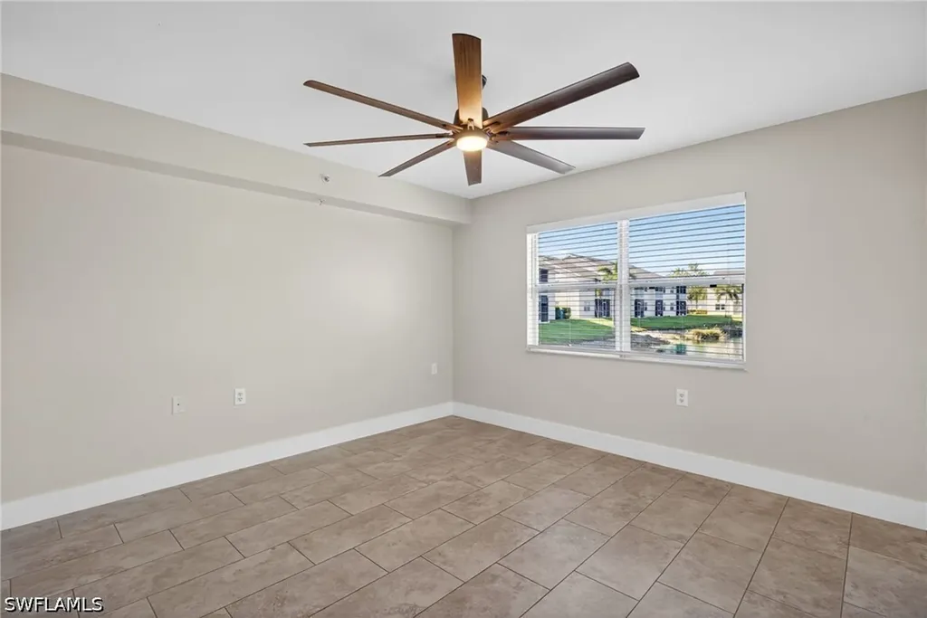 4910 Cougar Court N Naples FL 34109