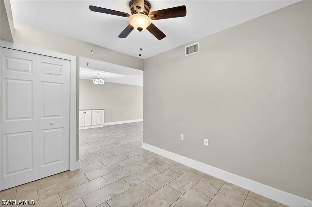 4910 Cougar Court N Naples FL 34109