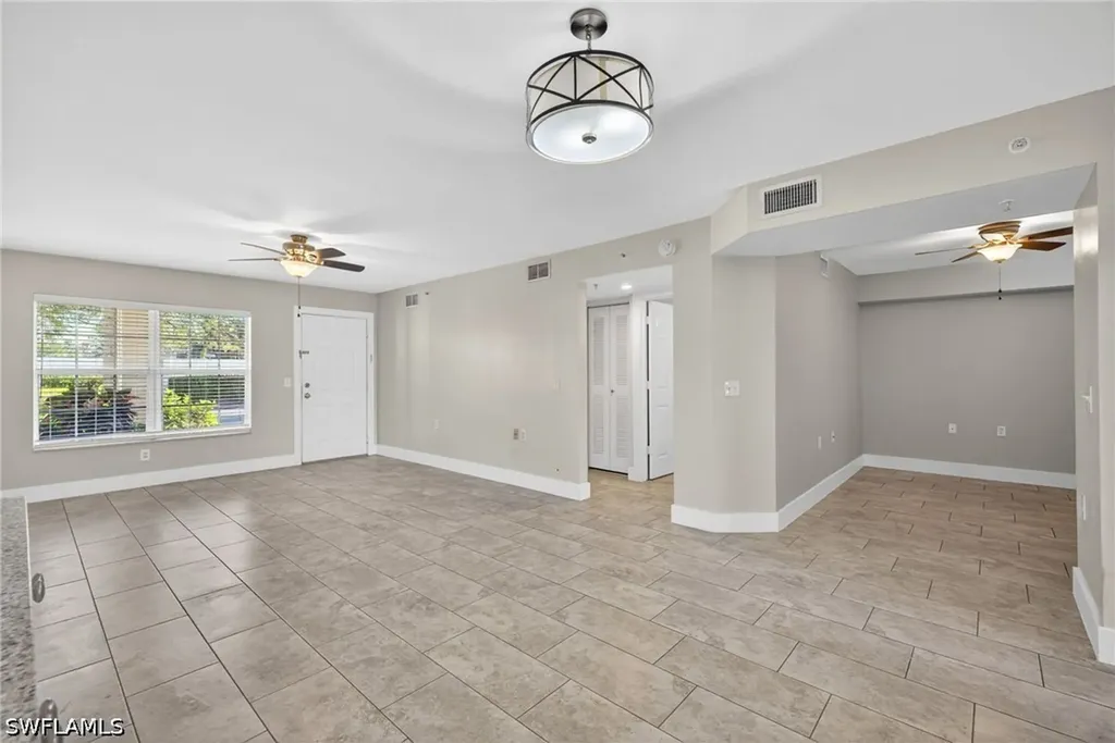 4910 Cougar Court N Naples FL 34109