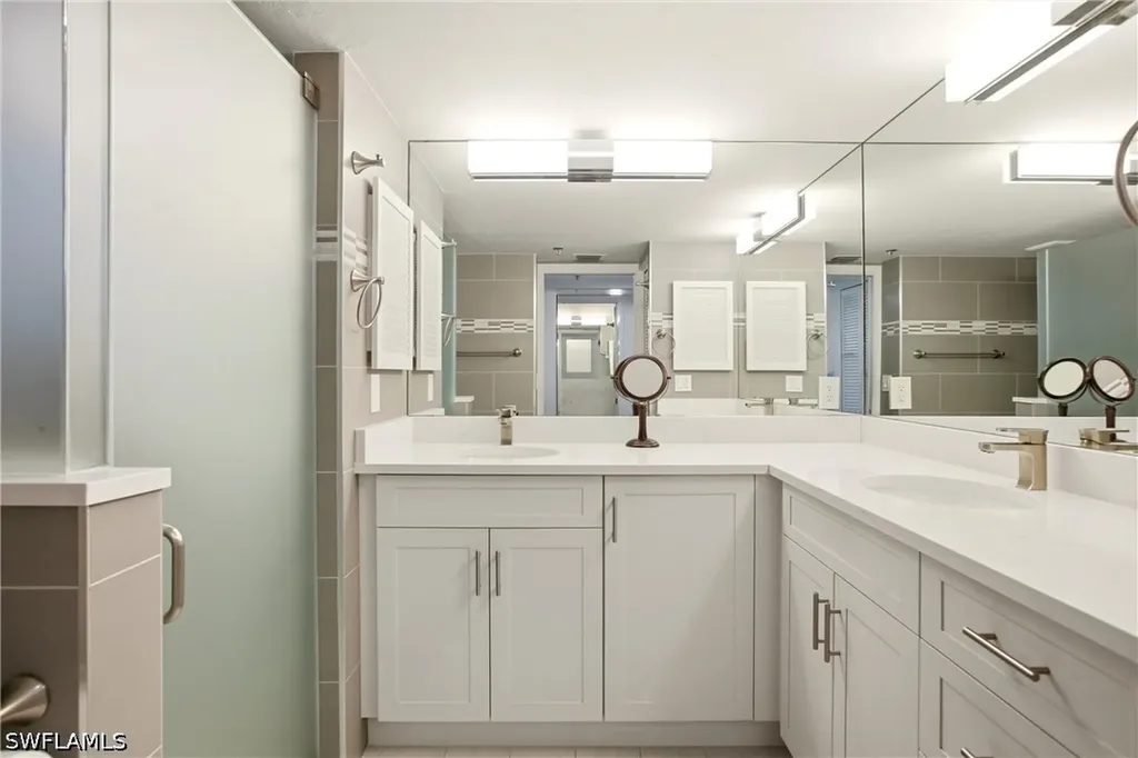 5550 Heron Point Drive Naples FL 34108