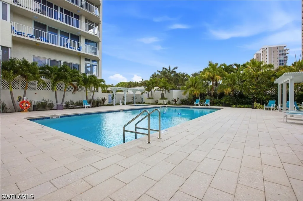 5550 Heron Point Drive Naples FL 34108