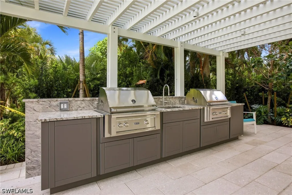5550 Heron Point Drive Naples FL 34108