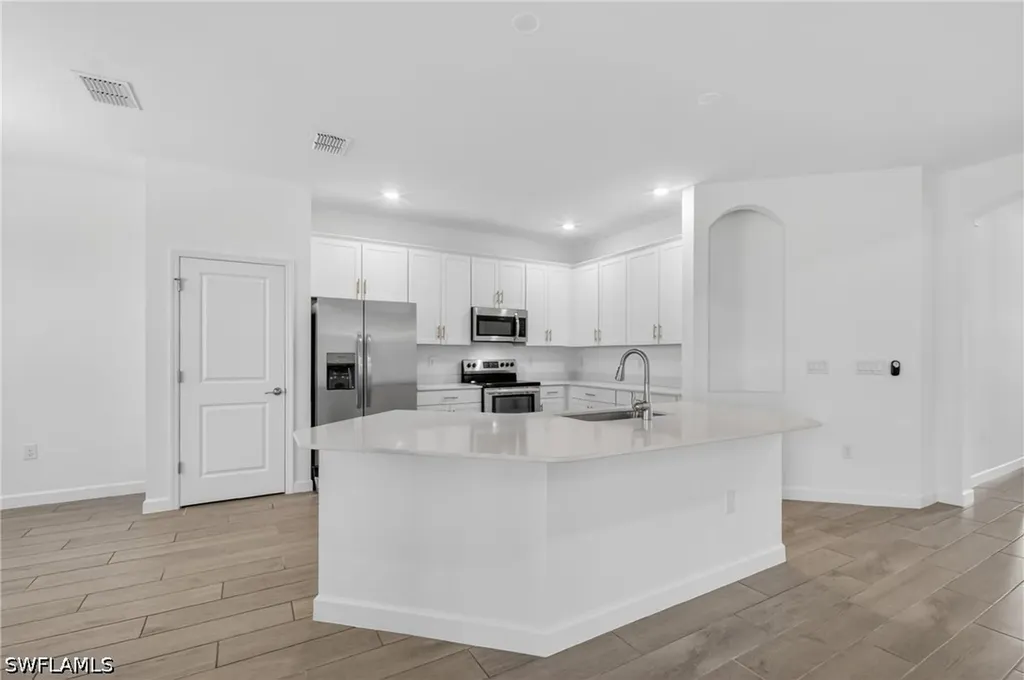 1388 Birdie Drive Naples FL 34120