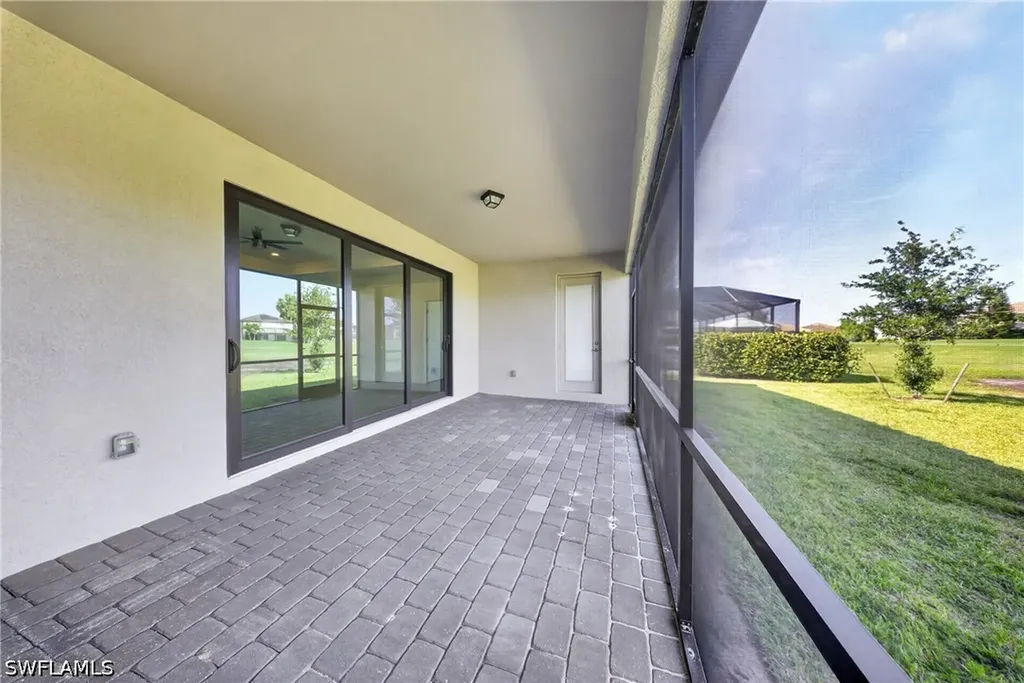 1388 Birdie Drive Naples FL 34120