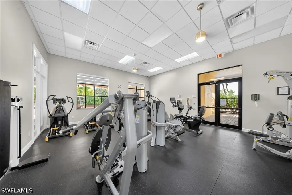 1388 Birdie Drive Naples FL 34120