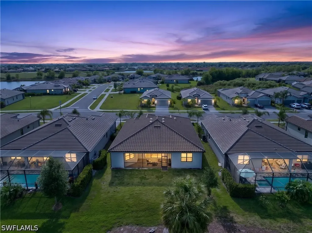 1388 Birdie Drive Naples FL 34120