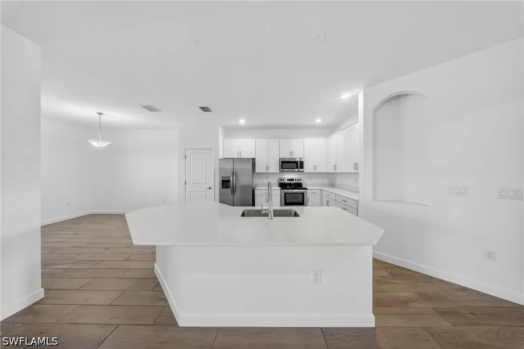 1388 Birdie Drive Naples FL 34120