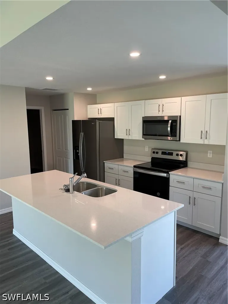 609 NW 25th Street Cape Coral FL 33993