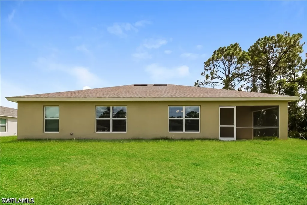 2902 7th Street W Lehigh Acres FL 33971