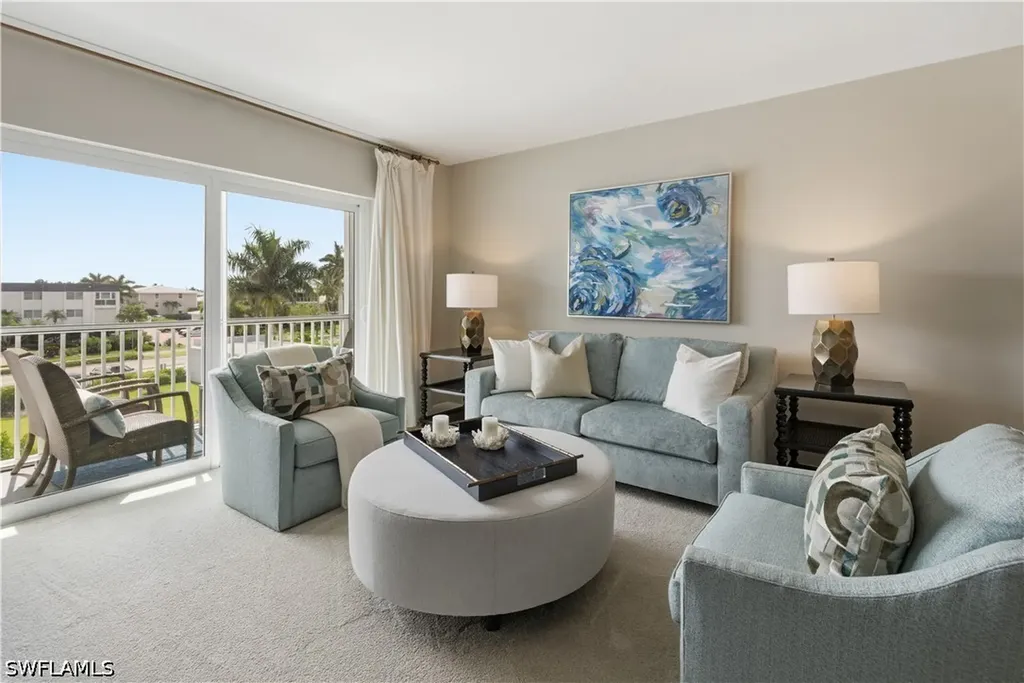 1977 Gulf Shore Boulevard N Naples FL 34102