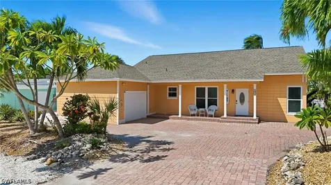 421 Connecticut Street Fort Myers Beach FL 33931