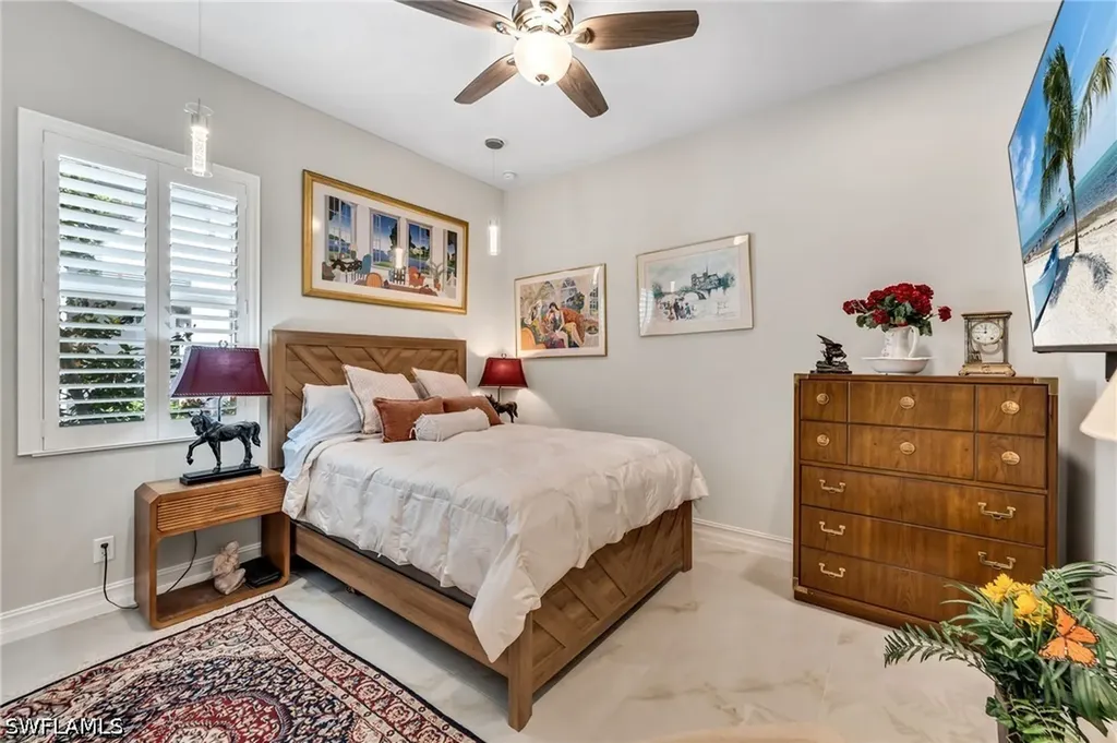 9671 Moonflower Court Naples FL 34114
