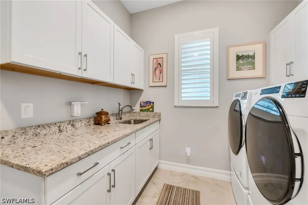 9671 Moonflower Court Naples FL 34114