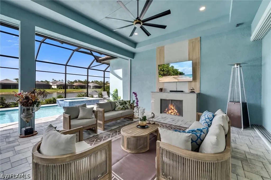 9671 Moonflower Court Naples FL 34114