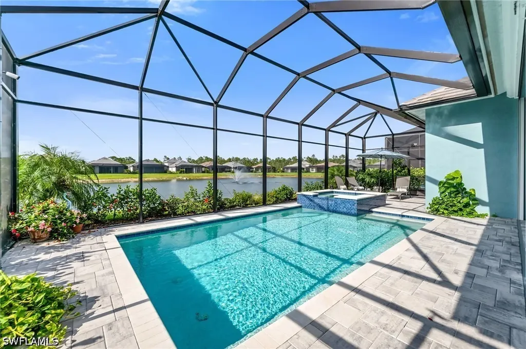 9671 Moonflower Court Naples FL 34114