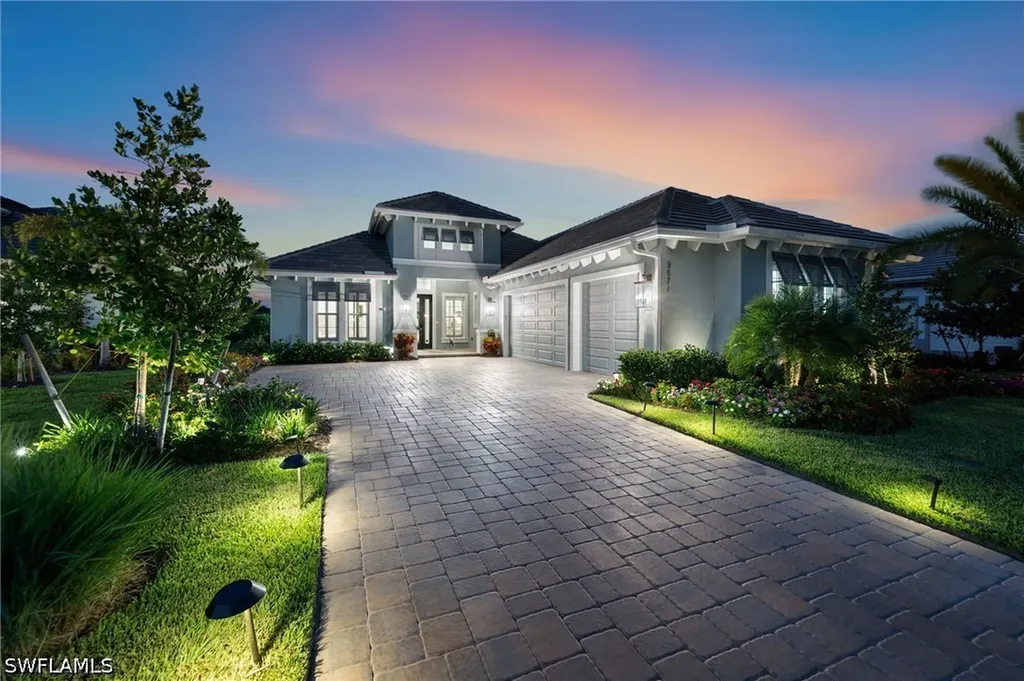 9671 Moonflower Court Naples FL 34114