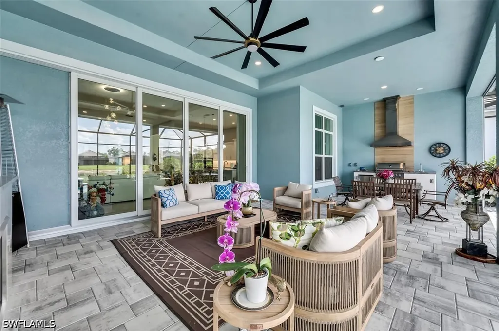 9671 Moonflower Court Naples FL 34114