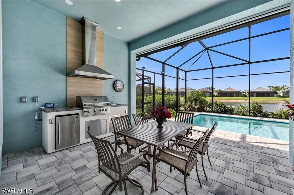 9671 Moonflower Court Naples FL 34114