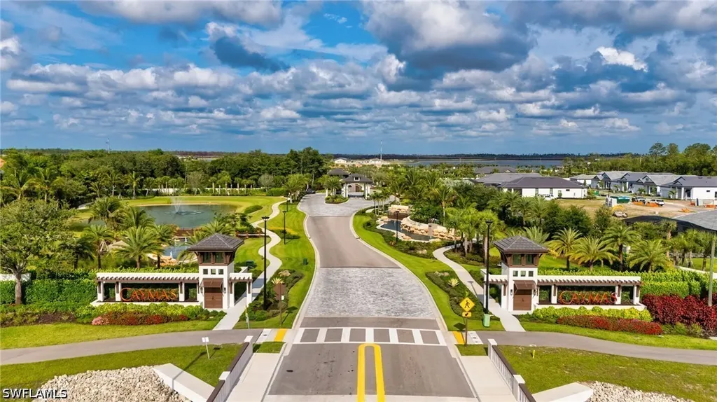 9671 Moonflower Court Naples FL 34114