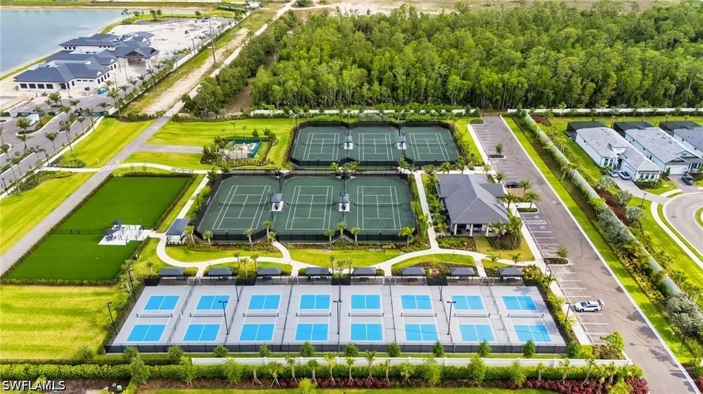 9671 Moonflower Court Naples FL 34114