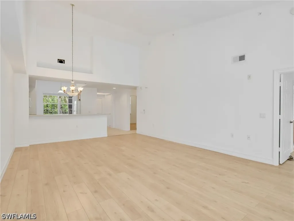 1882 Tarpon Bay Drive S Naples FL 34119