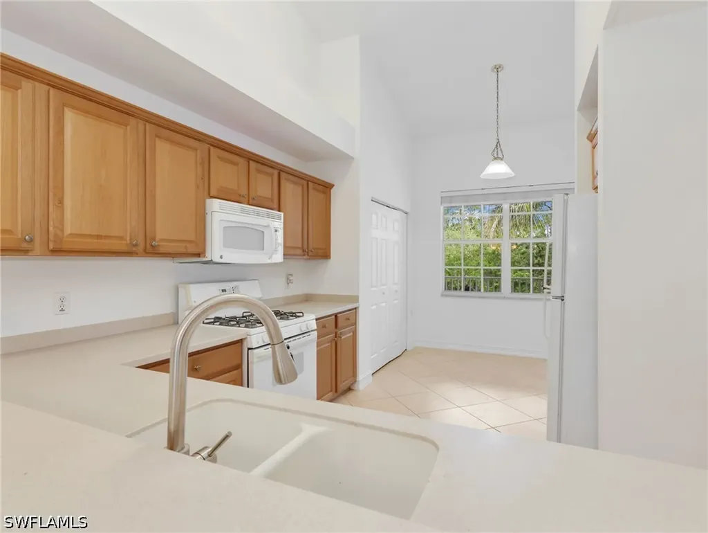 1882 Tarpon Bay Drive S Naples FL 34119
