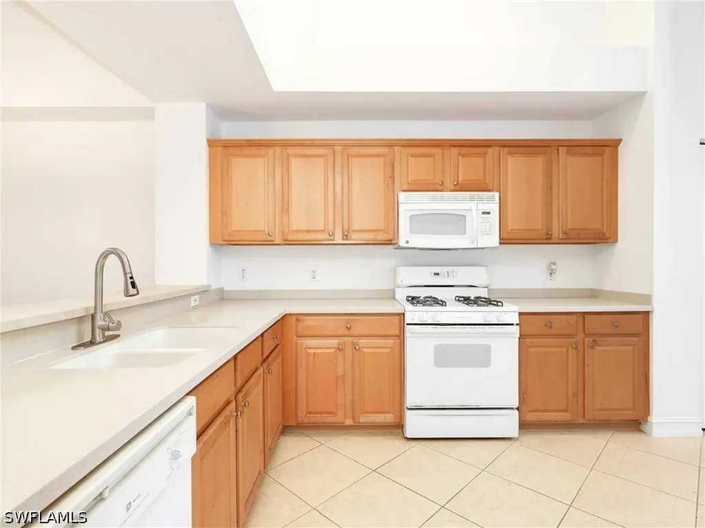 1882 Tarpon Bay Drive S Naples FL 34119