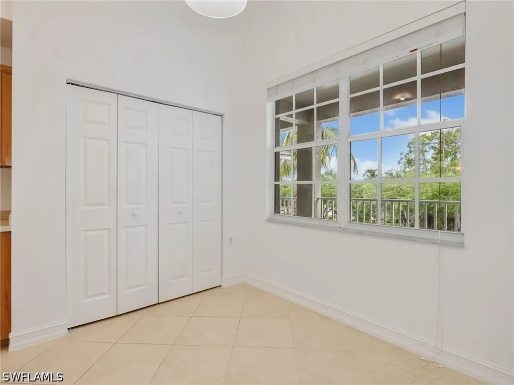 1882 Tarpon Bay Drive S Naples FL 34119
