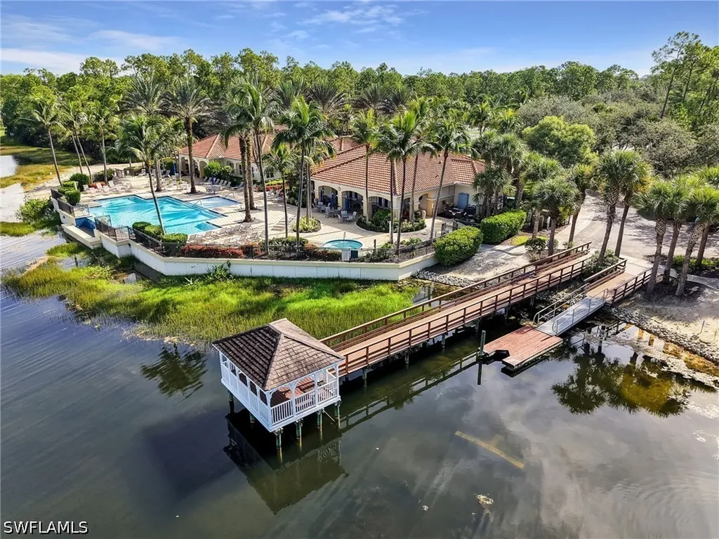 1882 Tarpon Bay Drive S Naples FL 34119