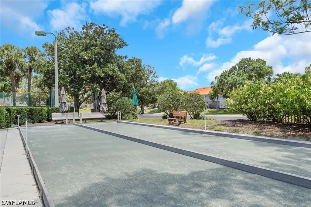 7648 Oleander Gate Drive Naples FL 34109