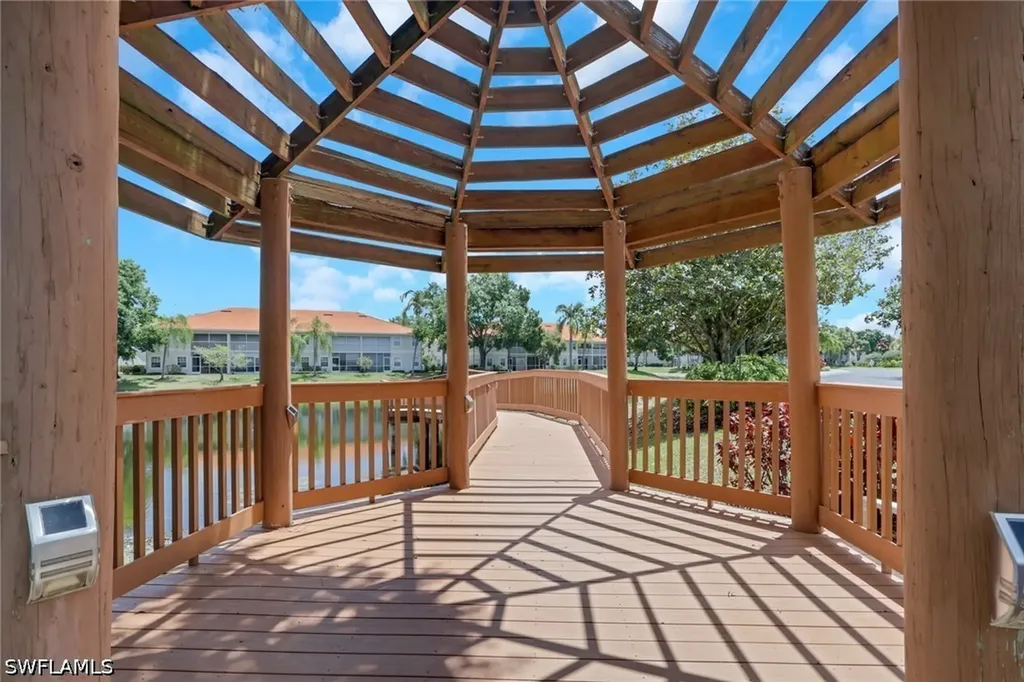 7648 Oleander Gate Drive Naples FL 34109