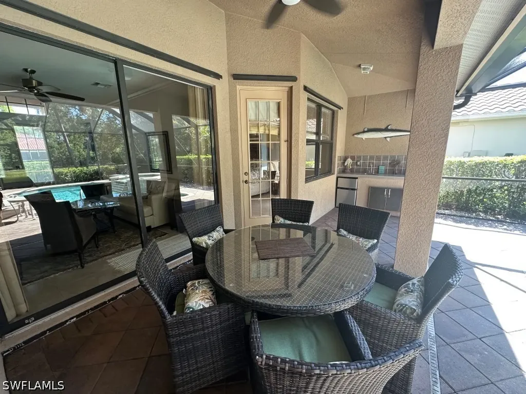 967 Tivoli Court Naples FL 34104
