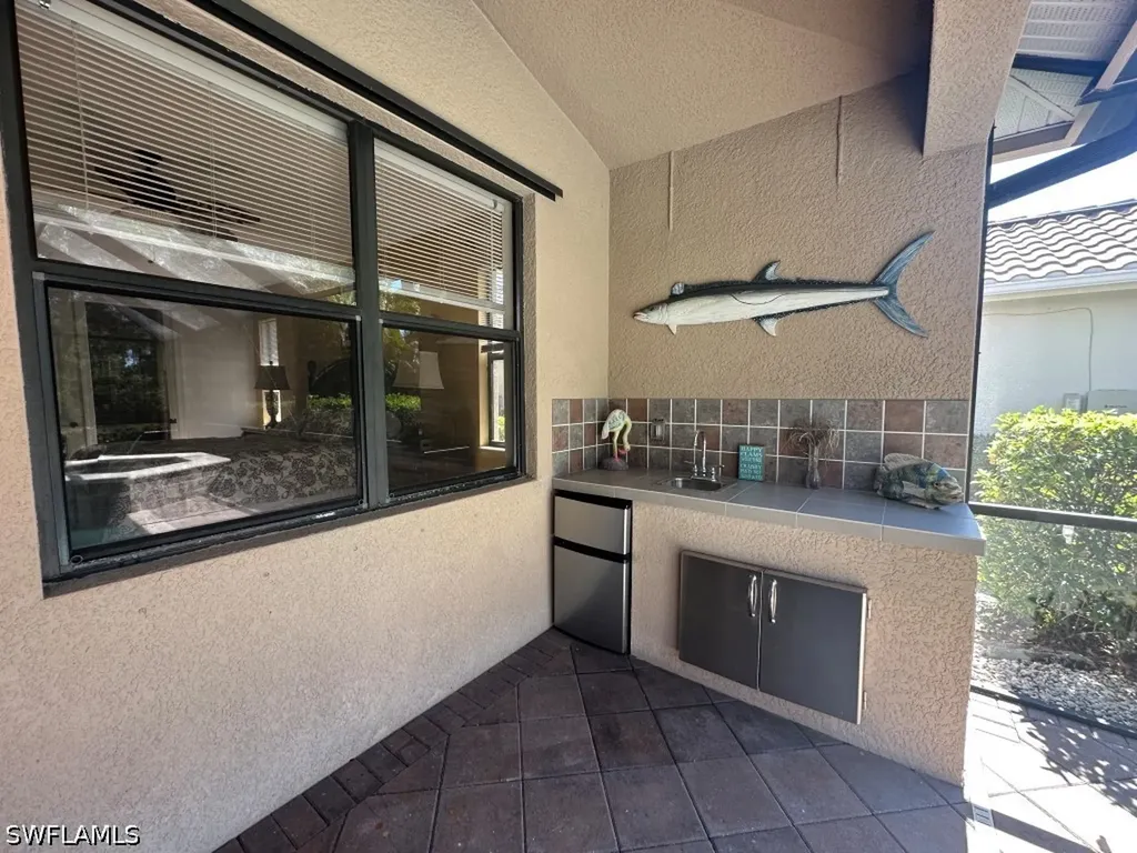 967 Tivoli Court Naples FL 34104