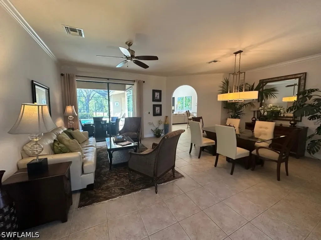 967 Tivoli Court Naples FL 34104
