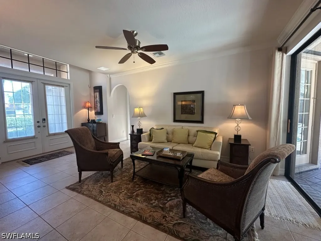 967 Tivoli Court Naples FL 34104