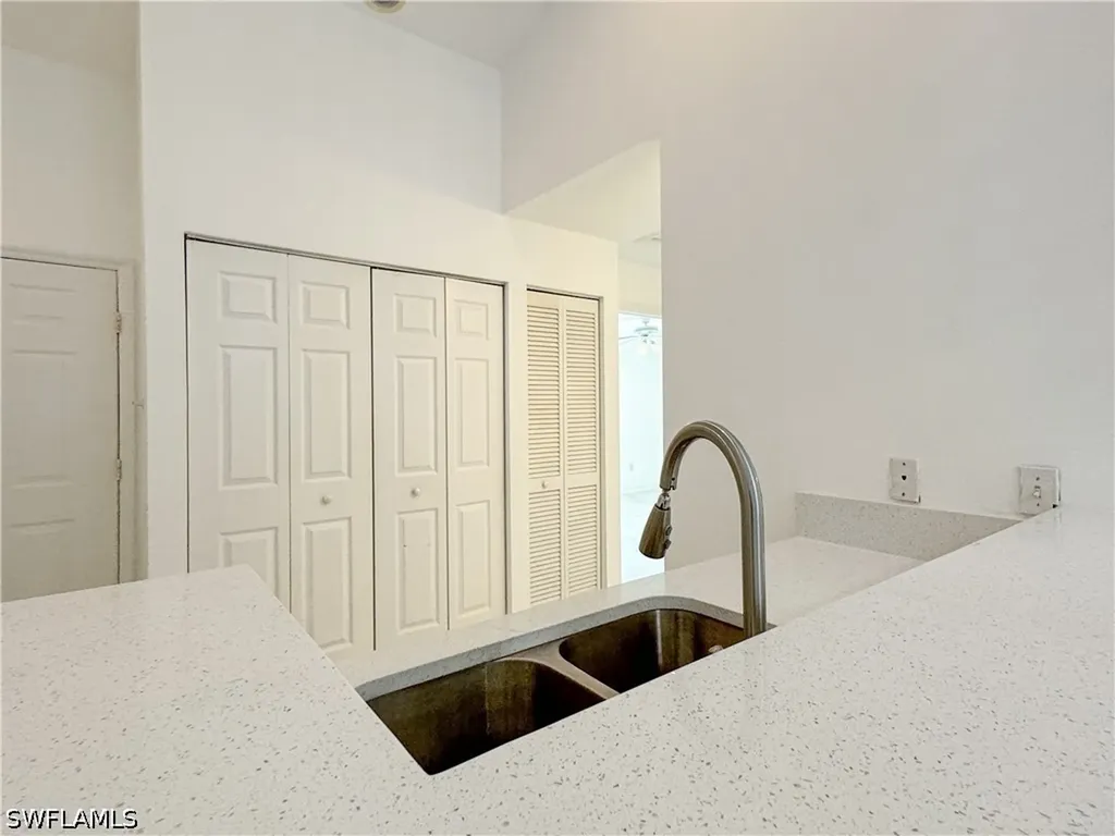 6265 Vista Garden Way Naples FL 34112