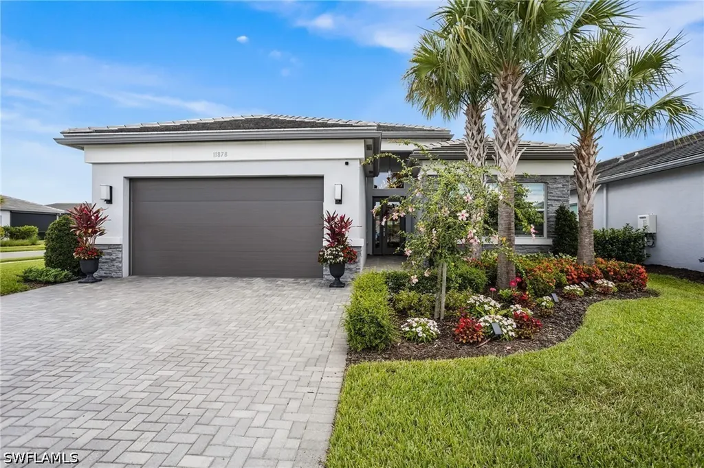Naples FL, 11878 Gardenia Avenue