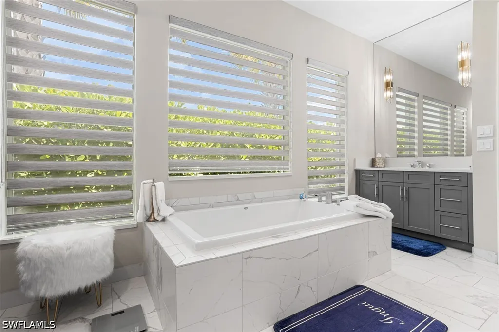 11878 Gardenia Avenue Naples FL 34120