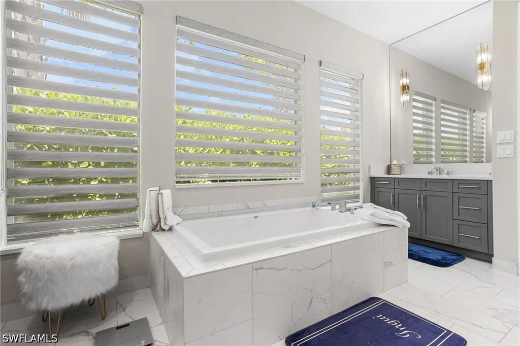 11878 Gardenia Avenue Naples FL 34120