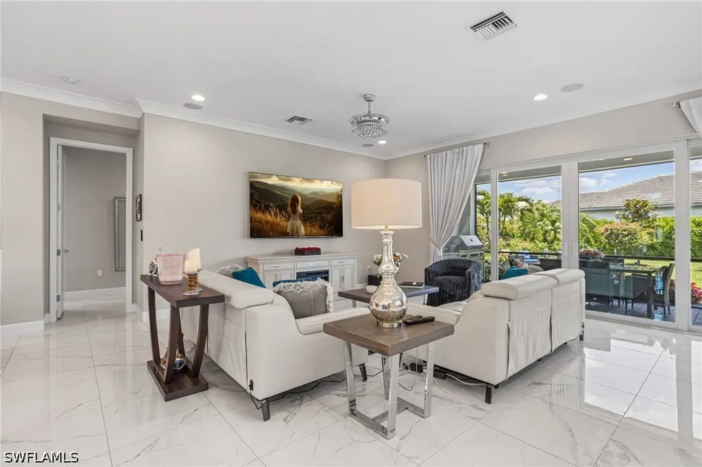 11878 Gardenia Avenue Naples FL 34120