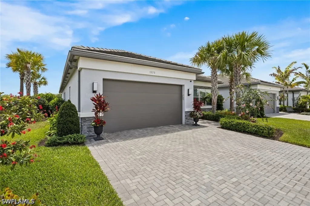 11878 Gardenia Avenue Naples FL 34120