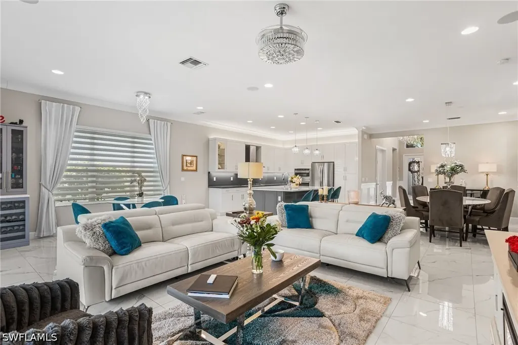 11878 Gardenia Avenue Naples FL 34120