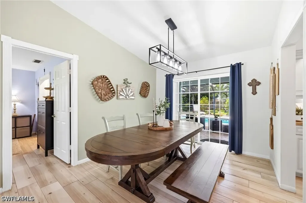 720 Meyer Drive Naples FL 34120