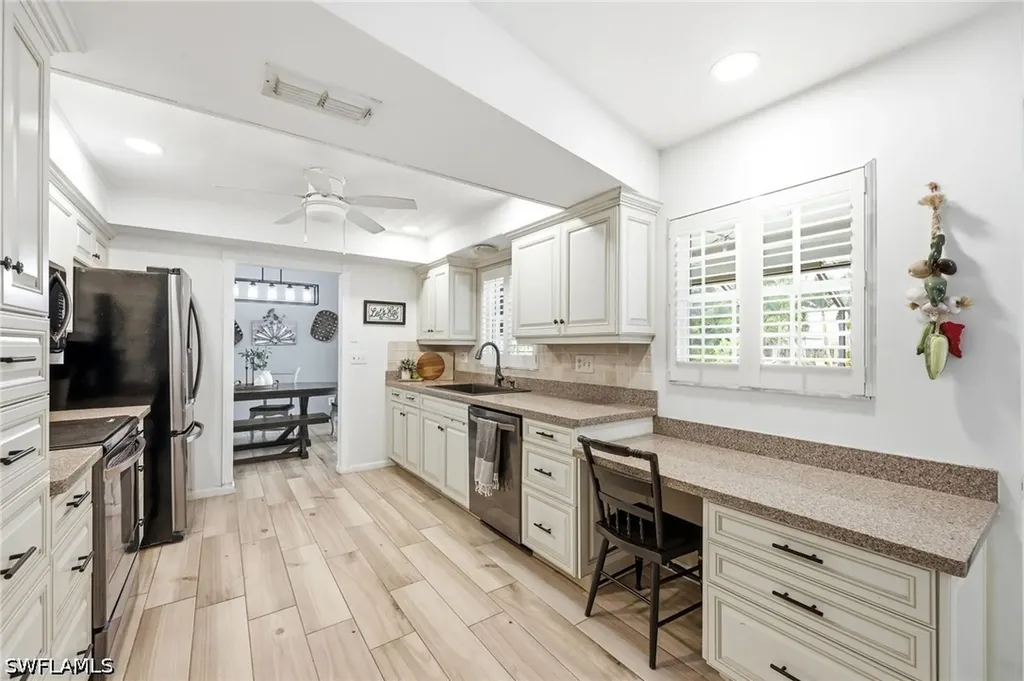 720 Meyer Drive Naples FL 34120