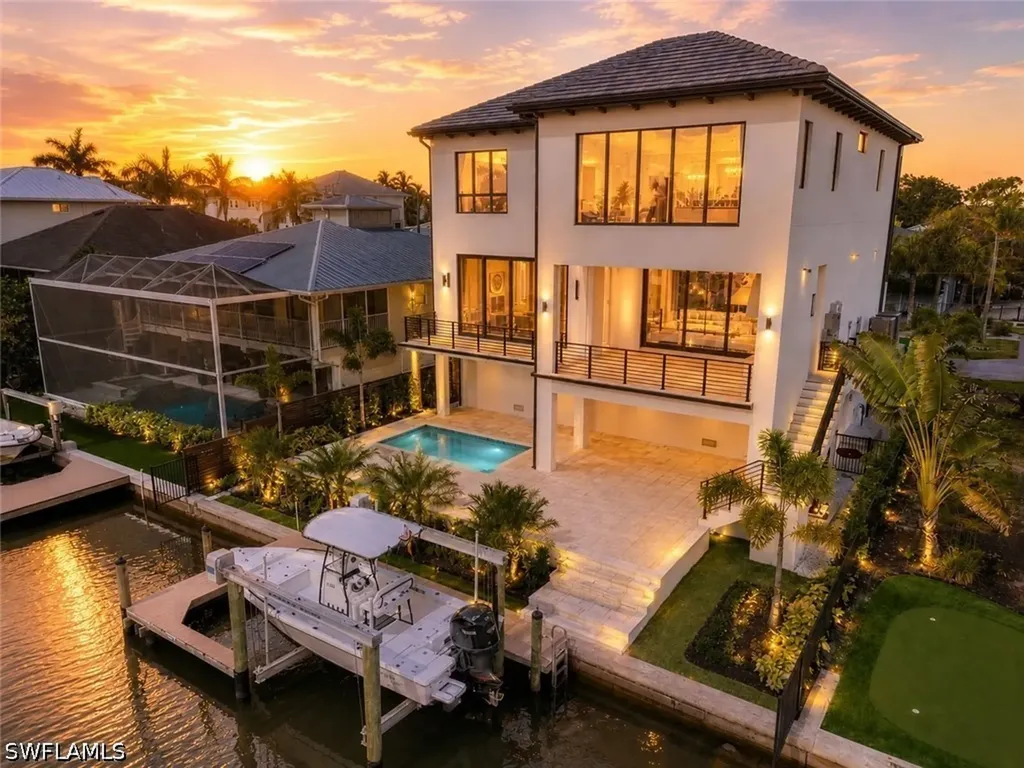 Naples FL, 1286 Belaire Court