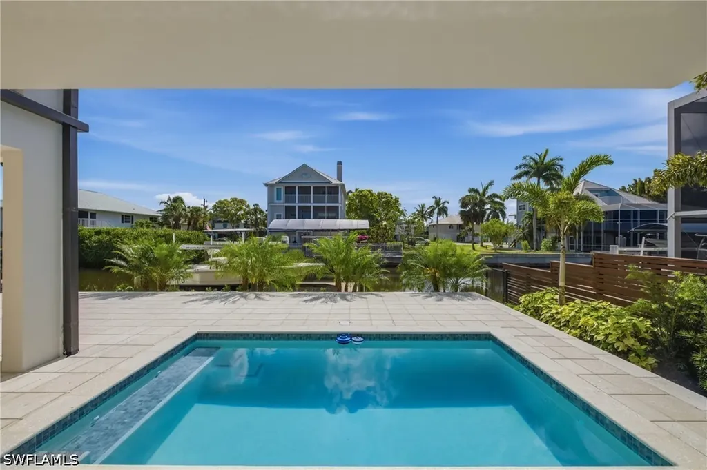 1286 Belaire Court Naples FL 34110