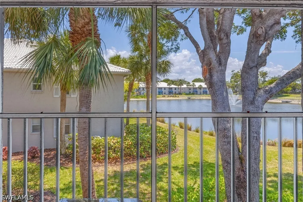 822 Gulf Pavillion Drive Naples FL 34108