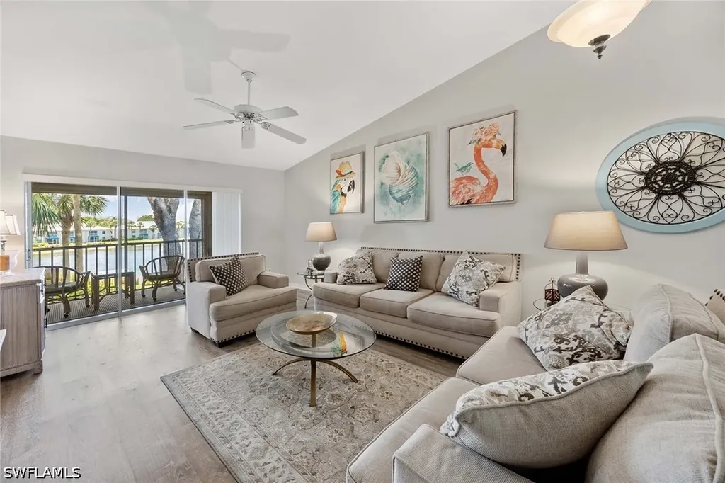 822 Gulf Pavillion Drive Naples FL 34108