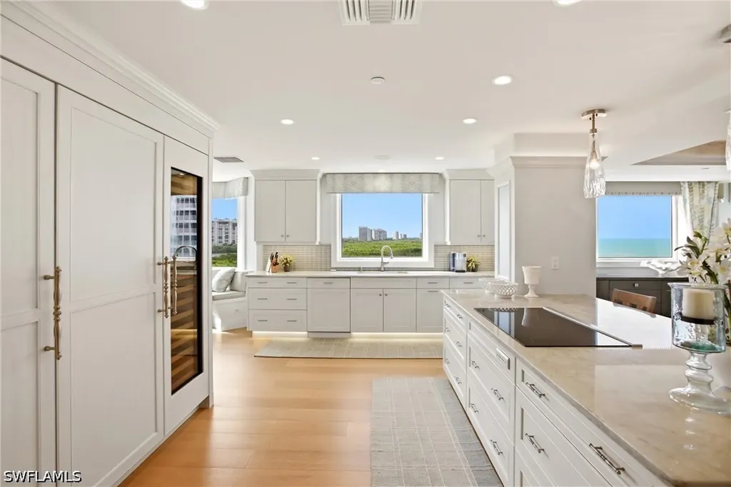 8171 Bay Colony Drive Naples FL 34108